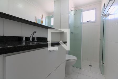 Apartamento para alugar com 94m², 2 quartos e 2 vagas Apartamento para alugar com 94m², 2 quartos e 2 vagasBanheiro da Suíte