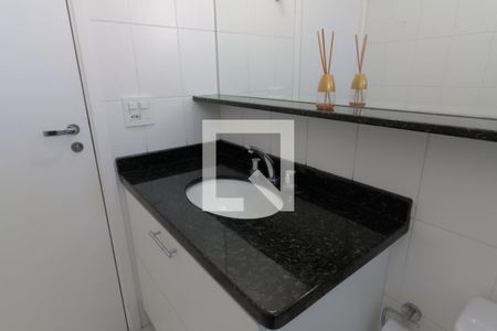 Apartamento para alugar com 94m², 2 quartos e 2 vagas Apartamento para alugar com 94m², 2 quartos e 2 vagasBanheiro da Suíte