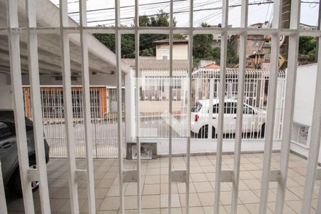 Vista Quarto 1 de casa à venda com 2 quartos, 100m² em Moinho Velho, São Paulo