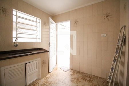Casa à venda com 100m², 2 quartos e 2 vagasCozinha
