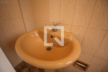 Casa à venda com 100m², 2 quartos e 2 vagasBanheiro