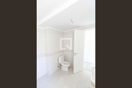 Casa de condomínio à venda com 227m², 3 quartos e 2 vagasBanheiro do Quarto 3