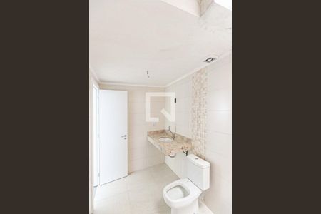 Casa de condomínio à venda com 227m², 3 quartos e 2 vagasBanheiro 2