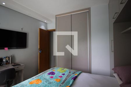 Quarto 1 de casa de condomínio à venda com 2 quartos, 75m² em Vila Pierina, São Paulo