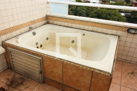 Apartamento para alugar com 230m², 4 quartos e 2 vagasSacada da Sala 2