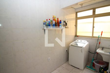 Apartamento para alugar com 230m², 4 quartos e 2 vagasÁrea de Serviço