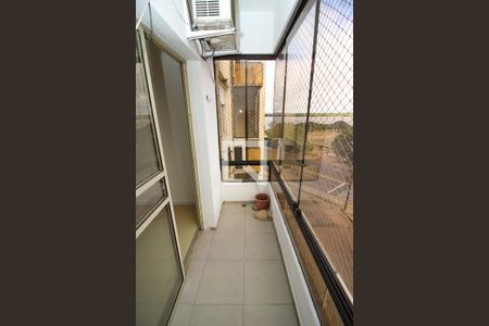 Apartamento para alugar com 230m², 4 quartos e 2 vagasSacada do Quarto 1