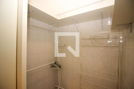 Apartamento para alugar com 230m², 4 quartos e 2 vagasCloset do quarto 1