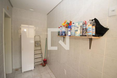 Apartamento para alugar com 230m², 4 quartos e 2 vagasÁrea de Serviço