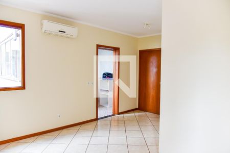 Sala de apartamento para alugar com 1 quarto, 49m² em Vila Ipiranga, Porto Alegre