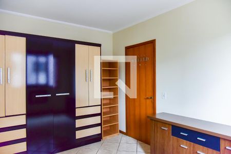 Quarto de apartamento para alugar com 1 quarto, 49m² em Vila Ipiranga, Porto Alegre