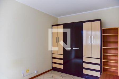 Quarto de apartamento para alugar com 1 quarto, 49m² em Vila Ipiranga, Porto Alegre