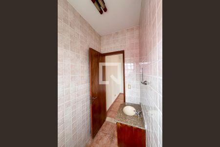 Lavabo de casa à venda com 3 quartos, 188m² em Jardim Vergueiro, São Paulo