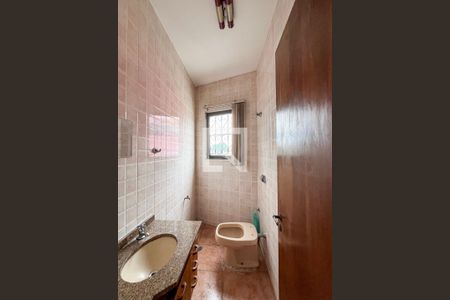 Lavabo de casa à venda com 3 quartos, 188m² em Jardim Vergueiro, São Paulo