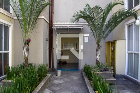 Entrada de apartamento para alugar com 2 quartos, 50m² em Vila Lage, São Gonçalo