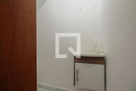Lavabo  de casa de condomínio à venda com 2 quartos, 60m² em Penha de França, São Paulo