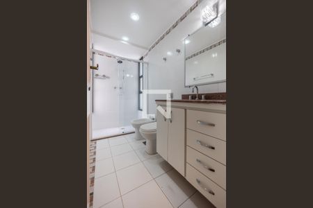 Apartamento à venda com 200m², 5 quartos e 3 vagasBanheiro