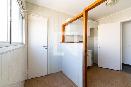 Apartamento à venda com 68m², 2 quartos e 2 vagas Apartamento à venda com 68m², 2 quartos e 2 vagasLavanderia