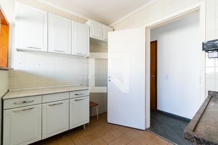 Apartamento à venda com 68m², 2 quartos e 2 vagas Apartamento à venda com 68m², 2 quartos e 2 vagasCozinha