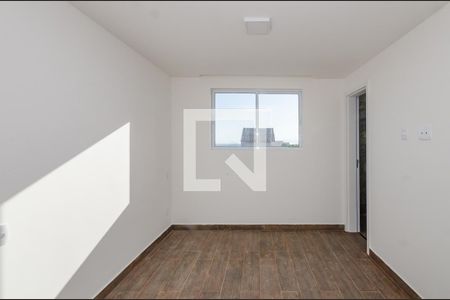 Suíte 1 de apartamento para alugar com 2 quartos, 62m² em Alto Caiçaras, Belo Horizonte