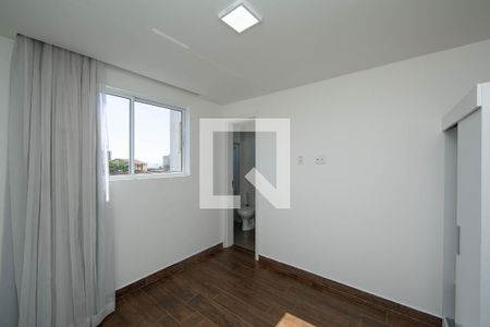 Suíte 2 de apartamento para alugar com 2 quartos, 62m² em Alto Caiçaras, Belo Horizonte