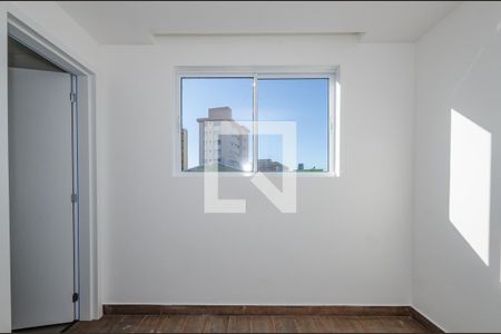 Apartamento para alugar com 62m², 2 quartos e 2 vagas Apartamento para alugar com 62m², 2 quartos e 2 vagasSuíte 2