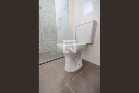 Apartamento para alugar com 62m², 2 quartos e 2 vagas Apartamento para alugar com 62m², 2 quartos e 2 vagasBanheiro da Suíte 1