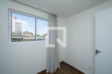 Suíte de apartamento para alugar com 2 quartos, 62m² em Alto Caiçaras, Belo Horizonte