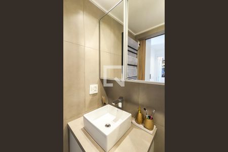Banheiro da Suíte de apartamento para alugar com 2 quartos, 69m² em Vila Mascote, São Paulo