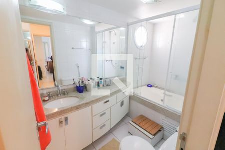 Apartamento à venda com 160m², 4 quartos e 3 vagasSuite 3