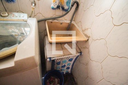 Casa à venda com 292m², 4 quartos e 2 vagasárea de serviço 2