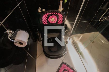 Casa à venda com 292m², 4 quartos e 2 vagasBanheiro 1