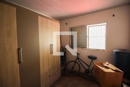 Casa à venda com 292m², 4 quartos e 2 vagasQuarto