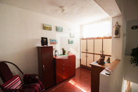 Casa à venda com 292m², 4 quartos e 2 vagasDetalhe