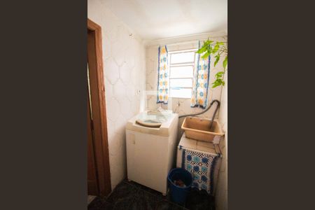 Casa à venda com 292m², 4 quartos e 2 vagasárea de serviço 2