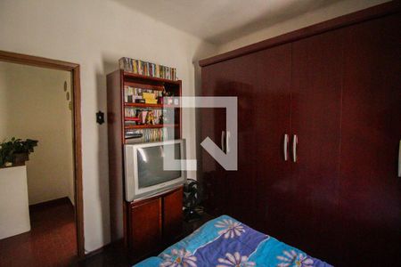 Casa à venda com 292m², 4 quartos e 2 vagasQuarto 2