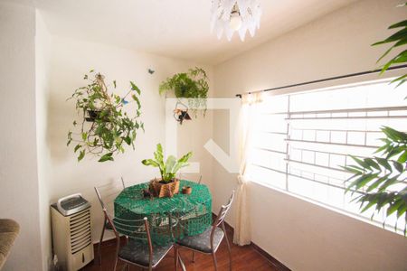 Sala de casa à venda com 4 quartos, 292m² em Vila Corberi, São Paulo