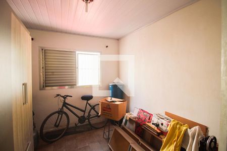 Casa à venda com 292m², 4 quartos e 2 vagasQuarto