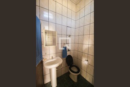 Casa à venda com 292m², 4 quartos e 2 vagasBanheiro