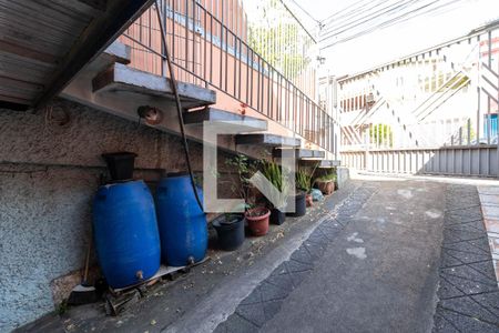 Casa à venda com 300m², 3 quartos e 2 vagas Casa à venda com 300m², 3 quartos e 2 vagasGaragem