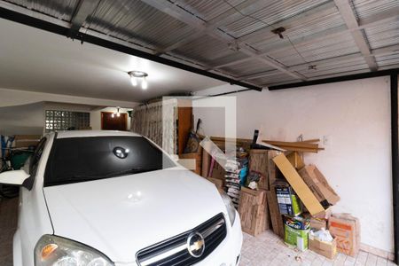 Casa à venda com 300m², 3 quartos e 2 vagas Casa à venda com 300m², 3 quartos e 2 vagasGaragem