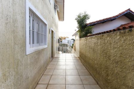 Casa à venda com 370m², 3 quartos e 3 vagas Casa à venda com 370m², 3 quartos e 3 vagascorredor externo