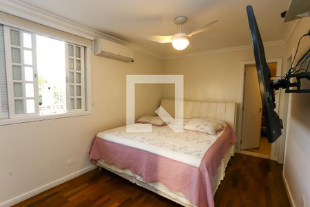 Casa à venda com 370m², 3 quartos e 3 vagas Casa à venda com 370m², 3 quartos e 3 vagassuíte 2