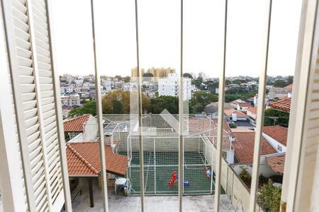 Casa à venda com 370m², 3 quartos e 3 vagas Casa à venda com 370m², 3 quartos e 3 vagasvista