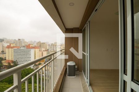 varanda de kitnet/studio à venda com 1 quarto, 27m² em Liberdade, São Paulo