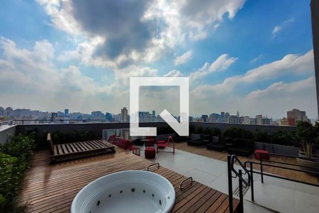 Studio à venda com 27m², 1 quarto e sem vagaÁrea comum - Piscina