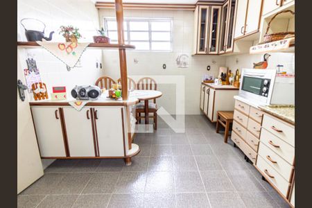 Apartamento à venda com 145m², 4 quartos e 1 vaga Apartamento à venda com 145m², 4 quartos e 1 vagaCozinha