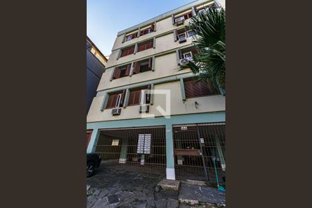 Apartamento à venda com 77m², 2 quartos e 1 vagaFachada