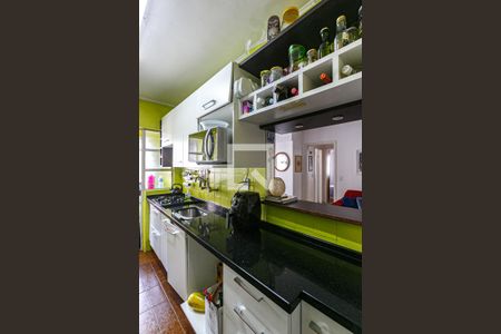 Apartamento à venda com 77m², 2 quartos e 1 vagaCozinha