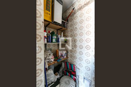 Apartamento à venda com 77m², 2 quartos e 1 vagaÁrea de Serviço